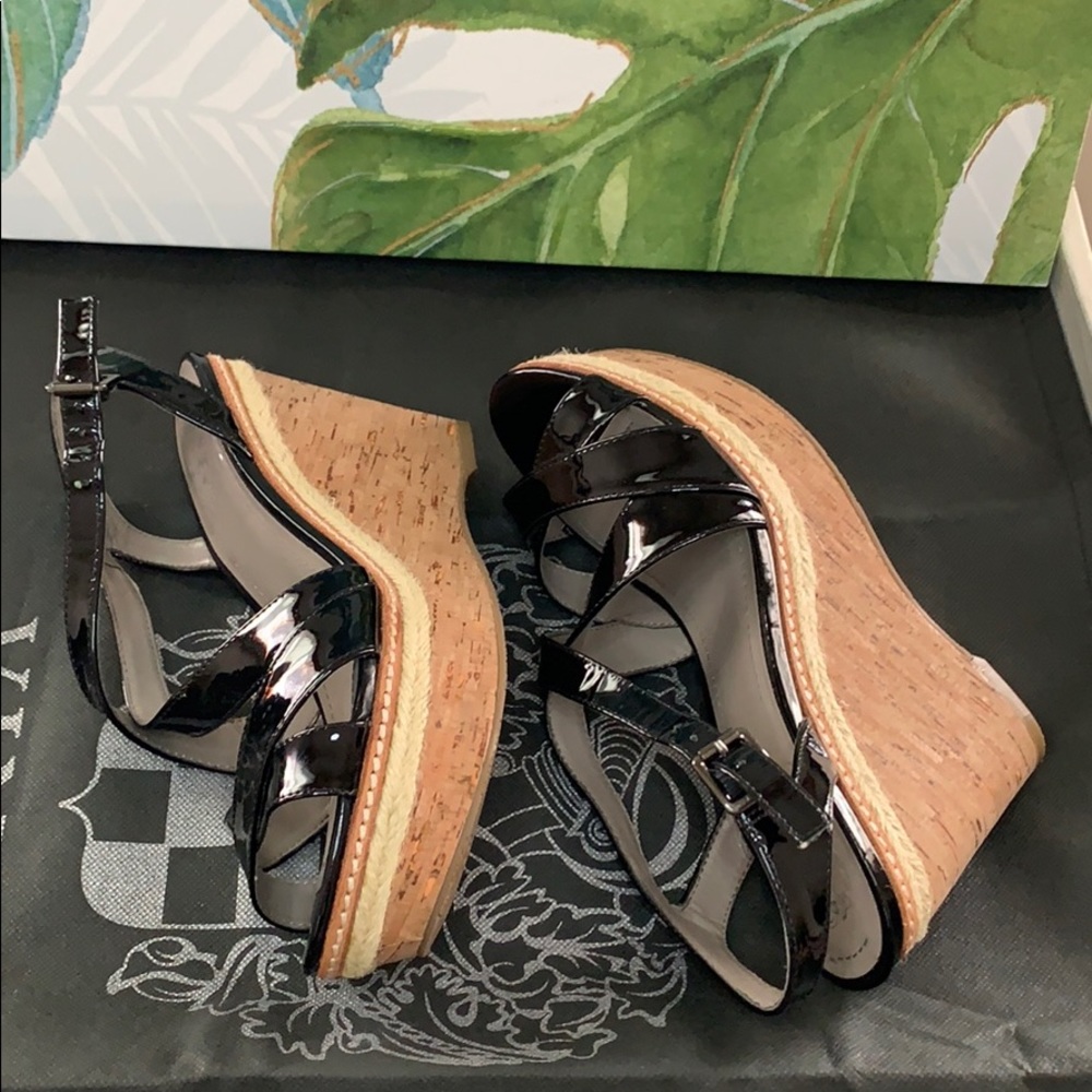 💥VINCE CAMUTO CORK WEDGE